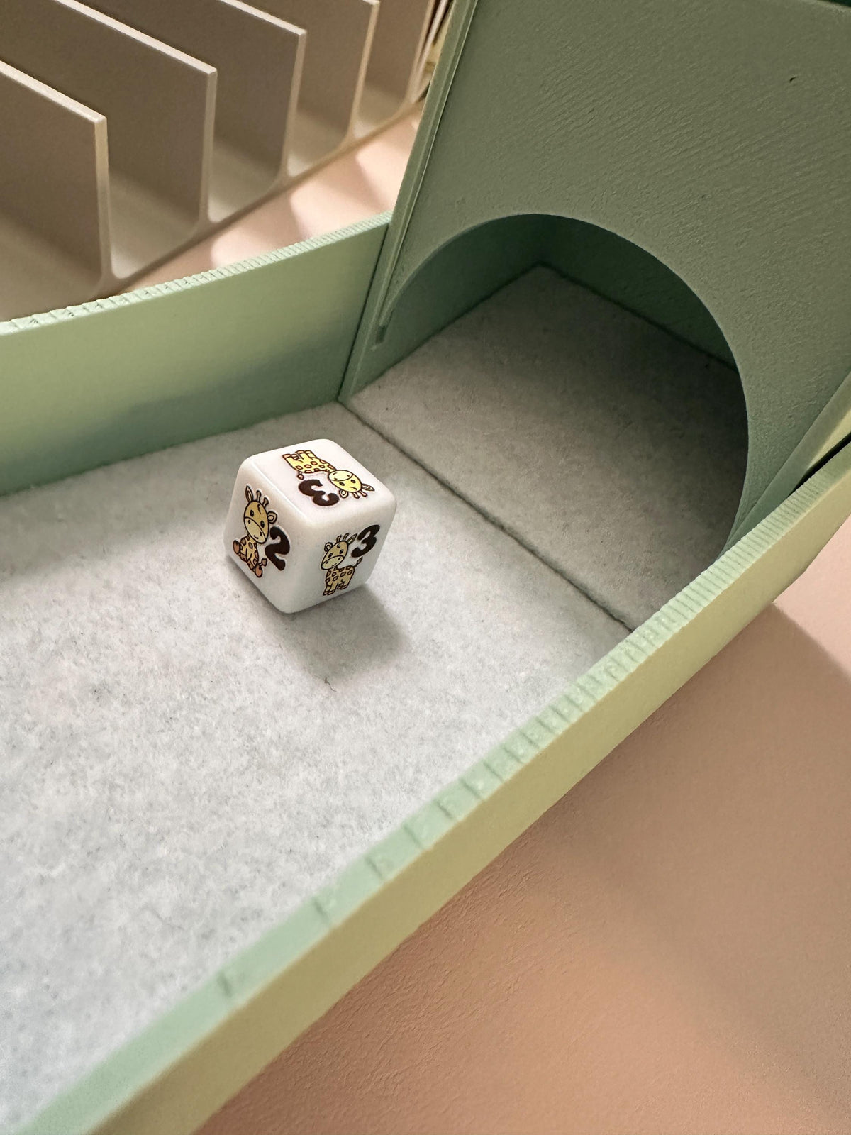 GIRAFFE DICE